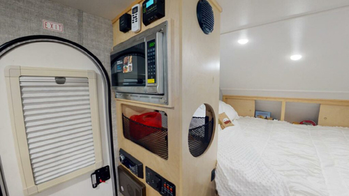 Micro-Max-Interior Storage & Microwave